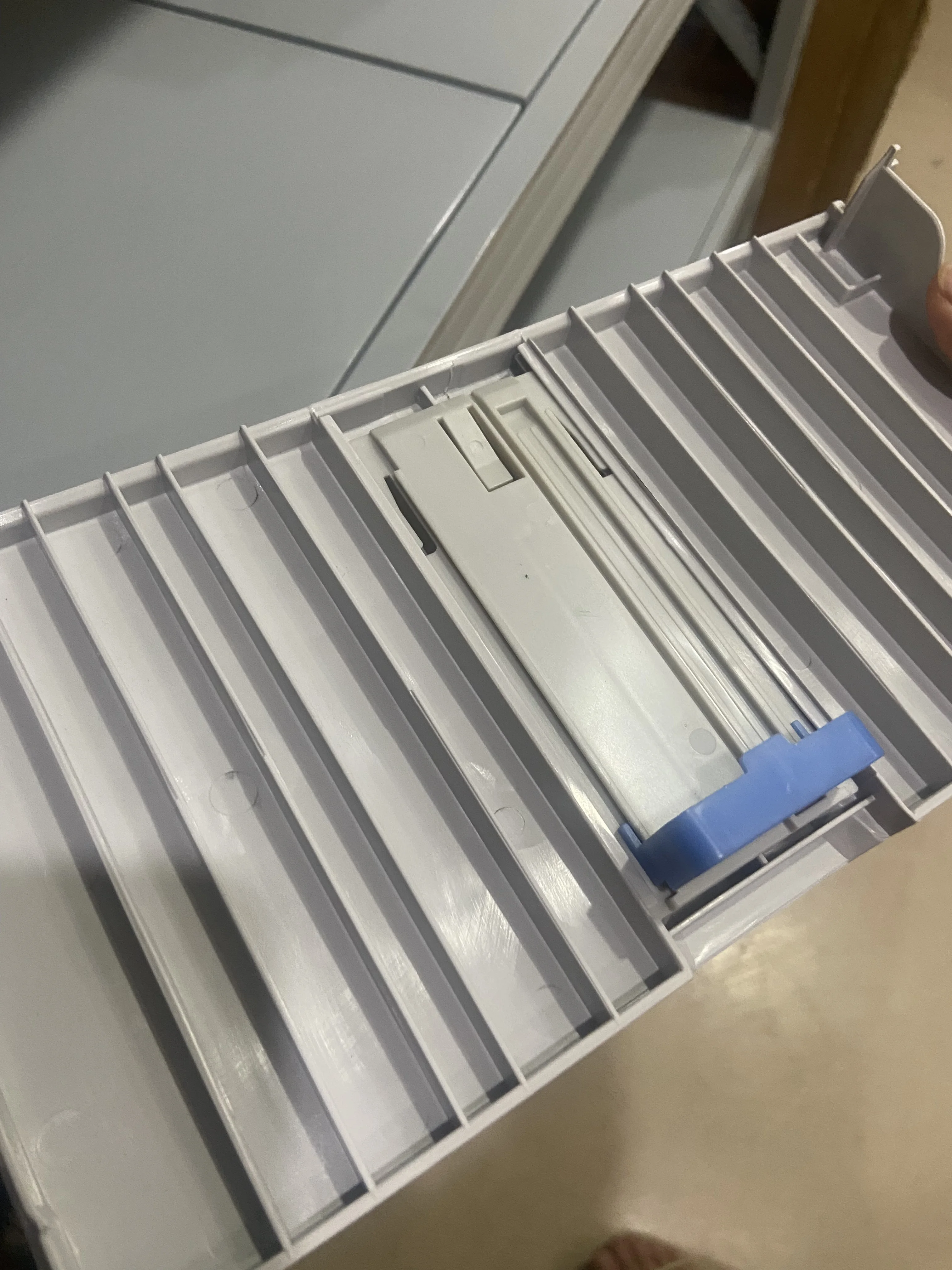 1 шт. RM1-2035-000CN RC1-5532-000CN входной лоток для бумаги в сборе для HP LaserJet 1022 1022n 1022nw 
1 шт. RM1-2035-000CN RC1-5532-000CN входной лоток для бумаги в сборе для HP LaserJet 1022 1022n 1022nw