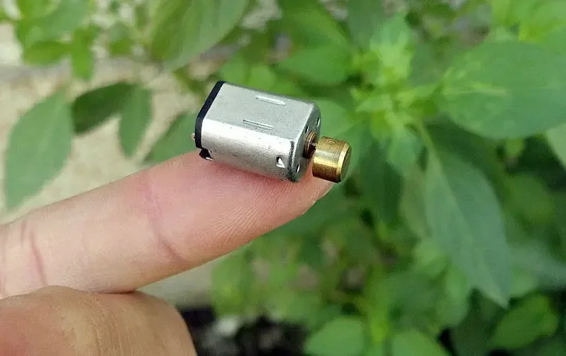 DC1.5V-3V N20 Miniature DC Vibration Motor Toys / Power Tools / DIY Accessories Motor
DC1.5V-3V N20 Miniature DC Vibration Motor Toys / Power Tools / DIY Accessories Motor