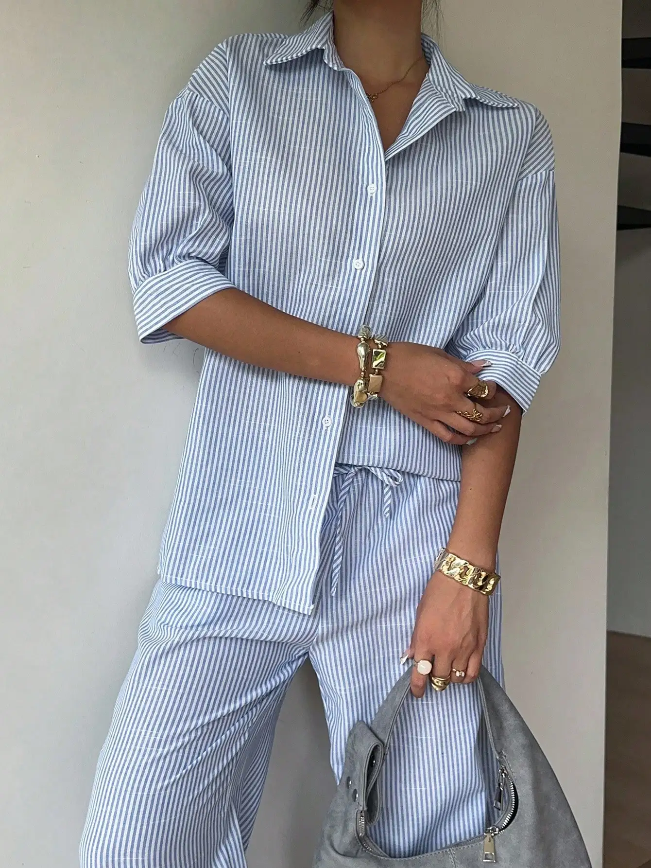 Striped Shirt And Casual Pants Set For Summer Vacation
Striped Shirt And Casual Pants Set For Summer Vacation
