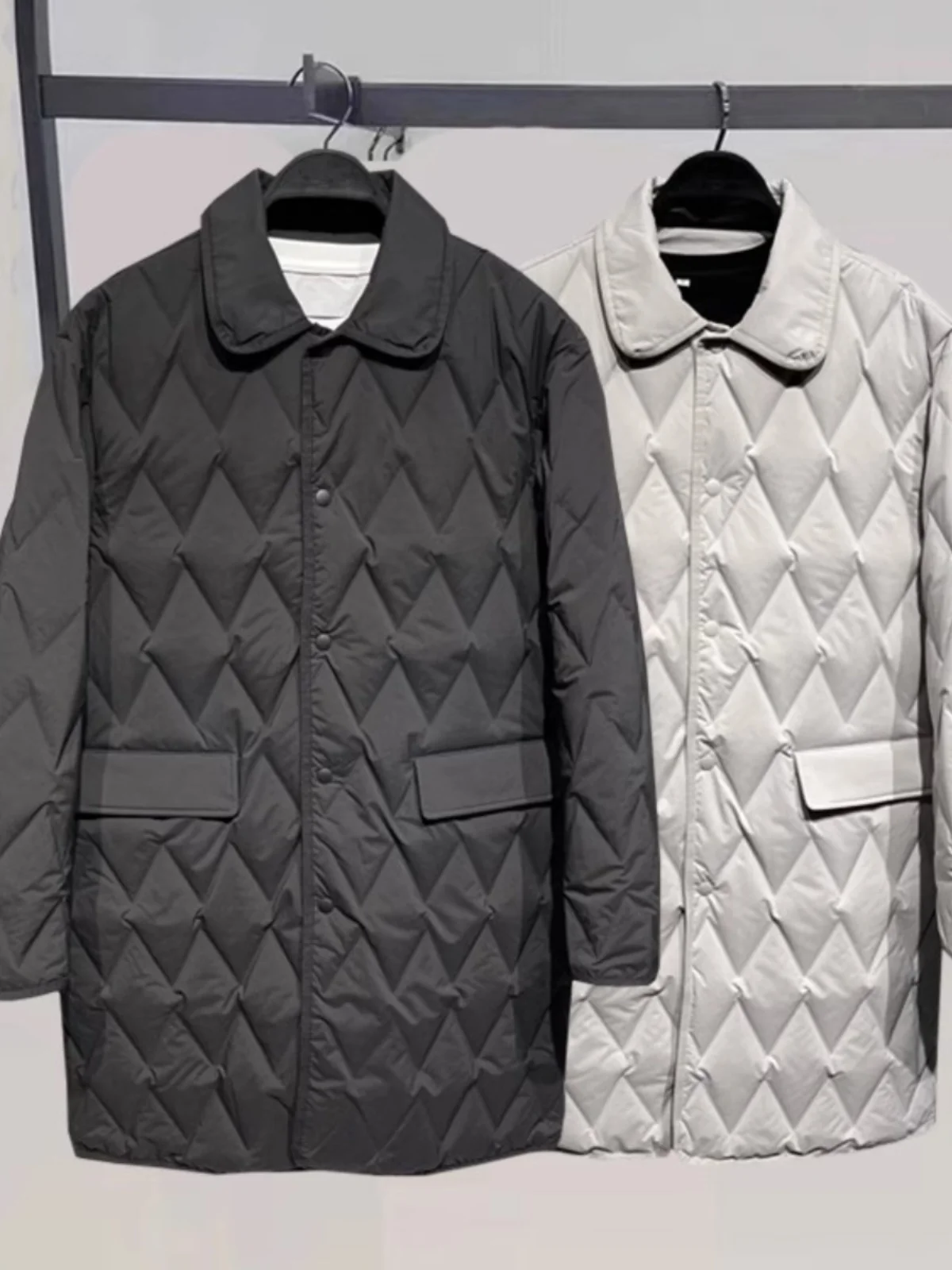 G-Home Winter Men's Faion Stand Collar Diamond Patterned down Jaet Youth High Street Du Feather Outerwear Coat
G-Home Winter Men's Faion Stand Collar Diamond Patterned down Jaet Youth High Street Du Feather Outerwear Coat