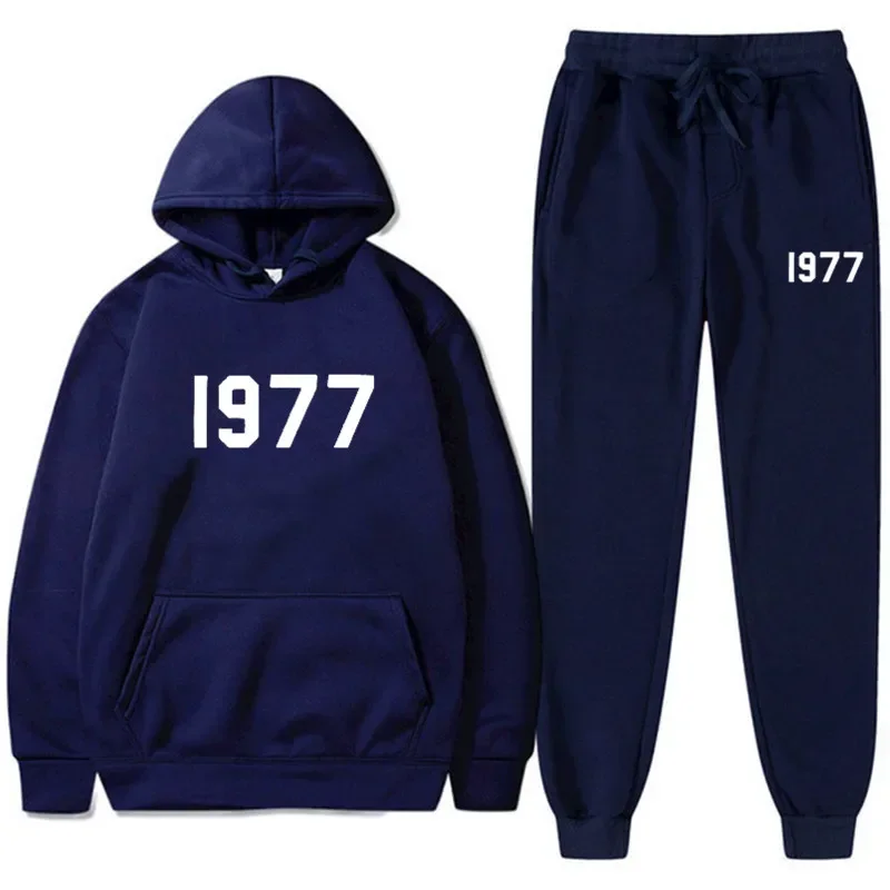 Hip Hop Streetwear ensemble à capuche mode 1977 hommes femmes survêtement décontracté sweat pantalons de survêtement 2 pièces e
Hip Hop Streetwear ensemble à capuche mode 1977 hommes femmes survêtement décontracté sweat pantalons de survêtement 2 pièces e