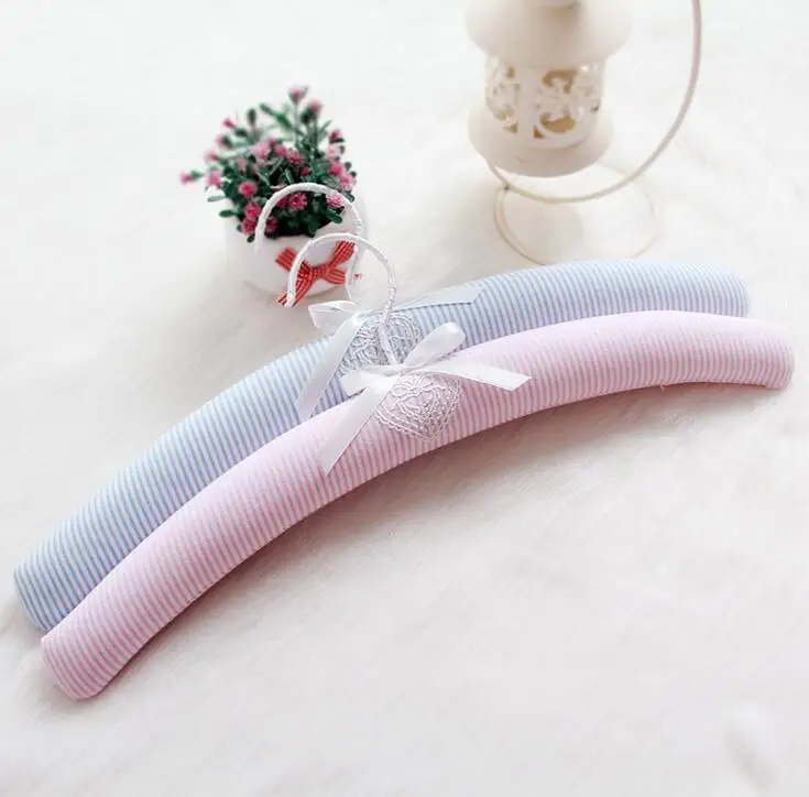 Top Grade Pretty Pink Blue Stripe Cotton Padded Satin Clothes Hanger, Fancy Rack for Dress Blouse Shirts (10 Pieces/Lot)
Top Grade Pretty Pink Blue Stripe Cotton Padded Satin Clothes Hanger, Fancy Rack for Dress Blouse Shirts (10 Pieces/Lot)