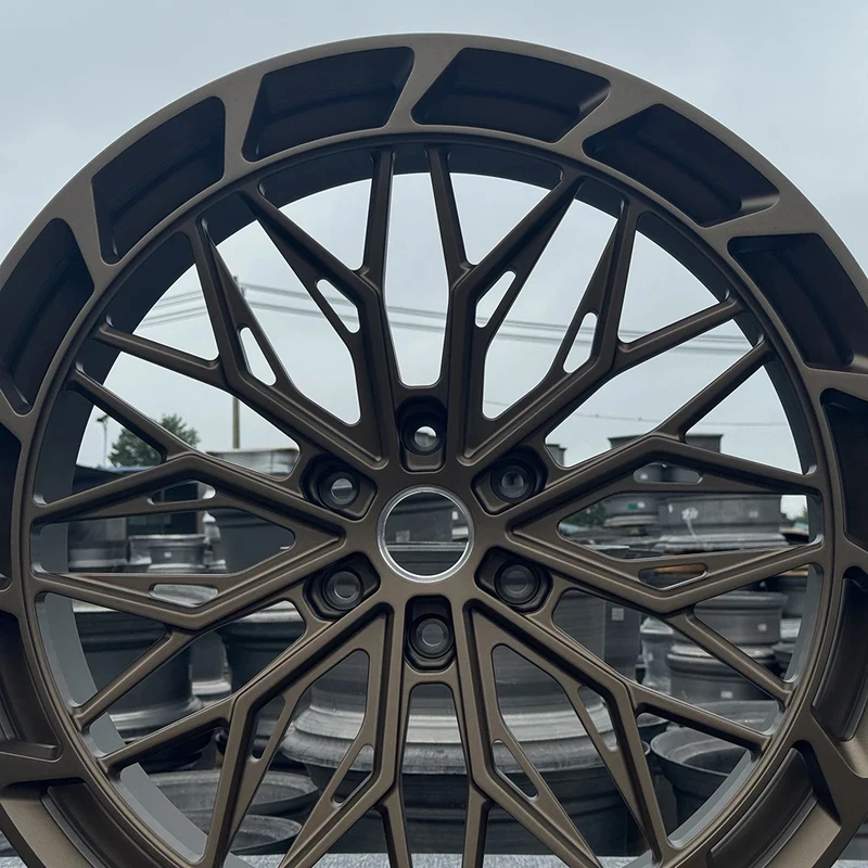 Hot Selling 6061-T6 Alloy Monoblock Forged Wheels 19-26 Inch 6x139.7 Custom Passenger Car Rims
Hot Selling 6061-T6 Alloy Monoblock Forged Wheels 19-26 Inch 6x139.7 Custom Passenger Car Rims