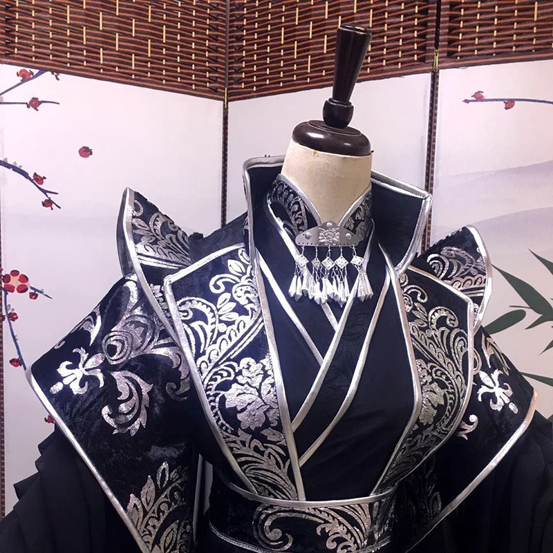 2026 Oversized Chinese Traditional Hanfu Black Sets Large Size For Men Customized Vintage Emperor&King Cosplay Costume For Men
2026 Oversized Chinese Traditional Hanfu Black Sets Large Size For Men Customized Vintage Emperor&King Cosplay Costume For Men