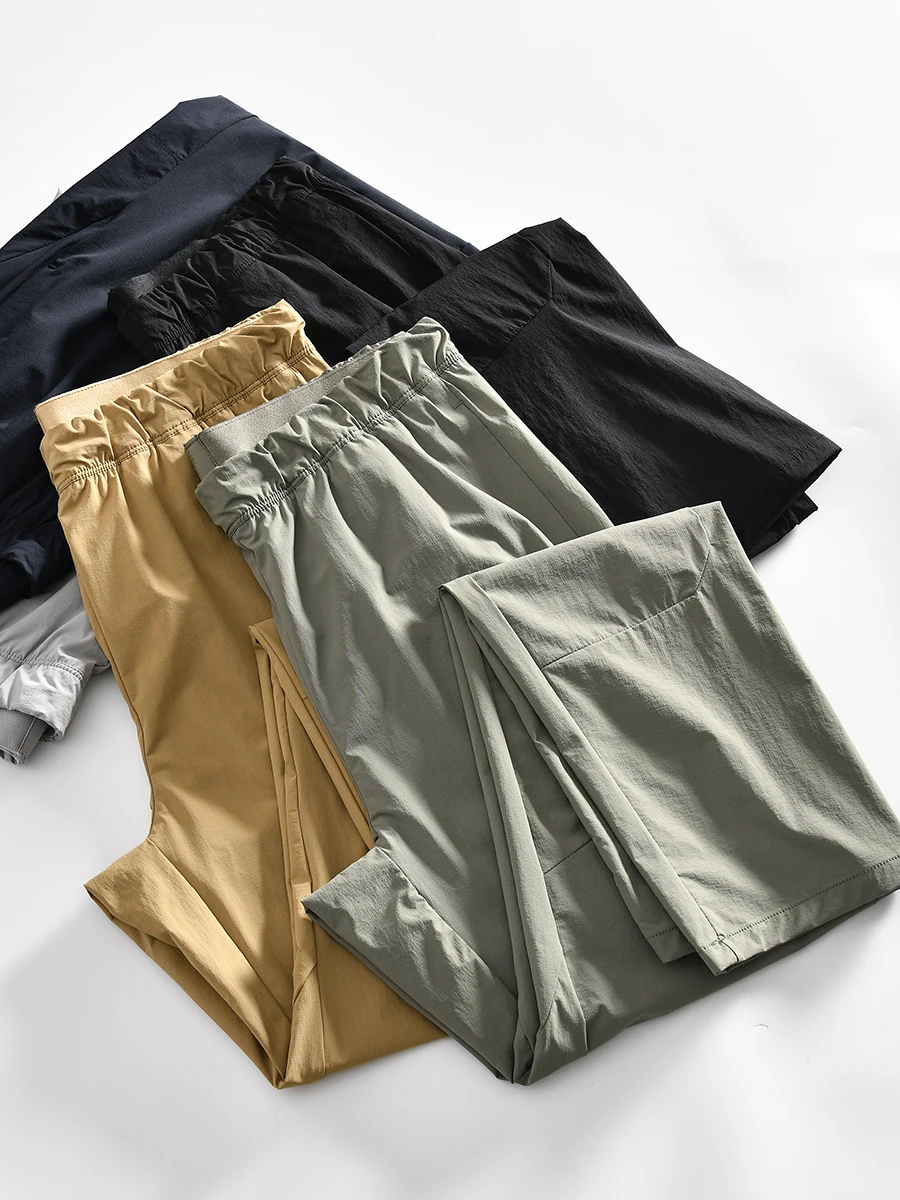 Men's Quick Dry Lightweight Breathable Soft Sports Pants Spring Summer Straight Leg Casual Long Trousers Elastic Waist
Men's Quick Dry Lightweight Breathable Soft Sports Pants Spring Summer Straight Leg Casual Long Trousers Elastic Waist