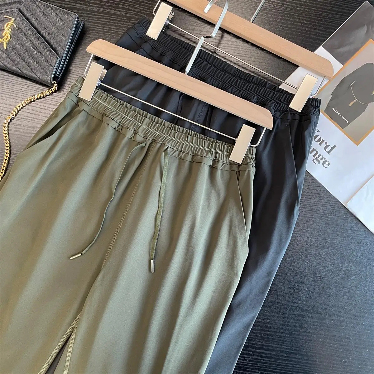 Qui Dry Свободные штаны для йоги Fitn для бега, впитывающие пот спортивные штаны, женские утягивающие шаровары, летние тонкие, с высокой талией, семь длин
Qui Dry Свободные штаны для йоги Fitn для бега, впитывающие пот спортивные штаны, женские утягивающие шаровары, летние тонкие, с высокой талией, семь длин