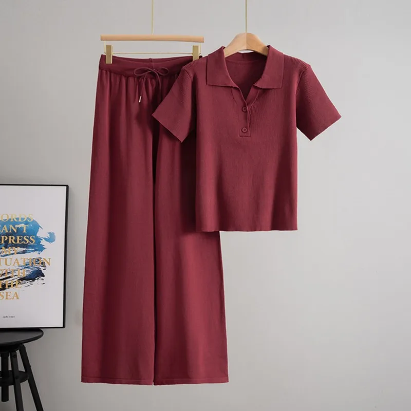 2025 Casual Solid All-match Sporty Chic Turn-down Collar Short Sets Summer Office Lady T-Shirts Slim 2 Pice Sets
2025 Casual Solid All-match Sporty Chic Turn-down Collar Short Sets Summer Office Lady T-Shirts Slim 2 Pice Sets