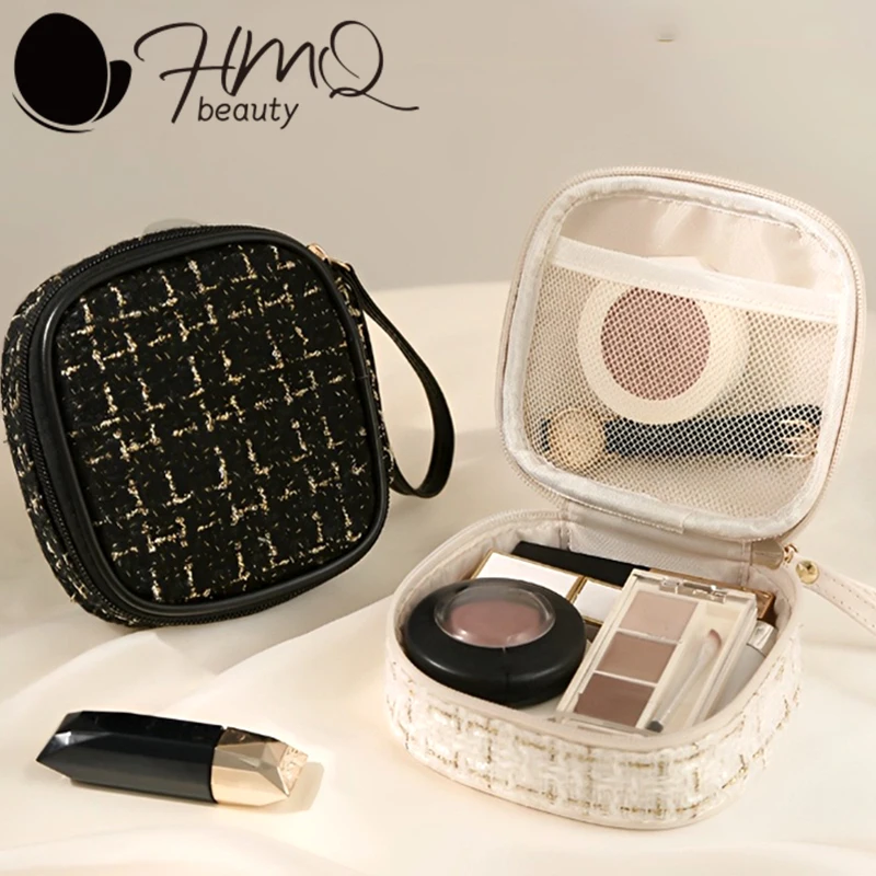 Portable Cosmetic Bag Purse Small Makeup Bag with Zipper Makeup Lipsticks Storage Pouch Sanitary Pad Jewelry Organizer Small Bag
Portable Cosmetic Bag Purse Small Makeup Bag with Zipper Makeup Lipsticks Storage Pouch Sanitary Pad Jewelry Organizer Small Bag