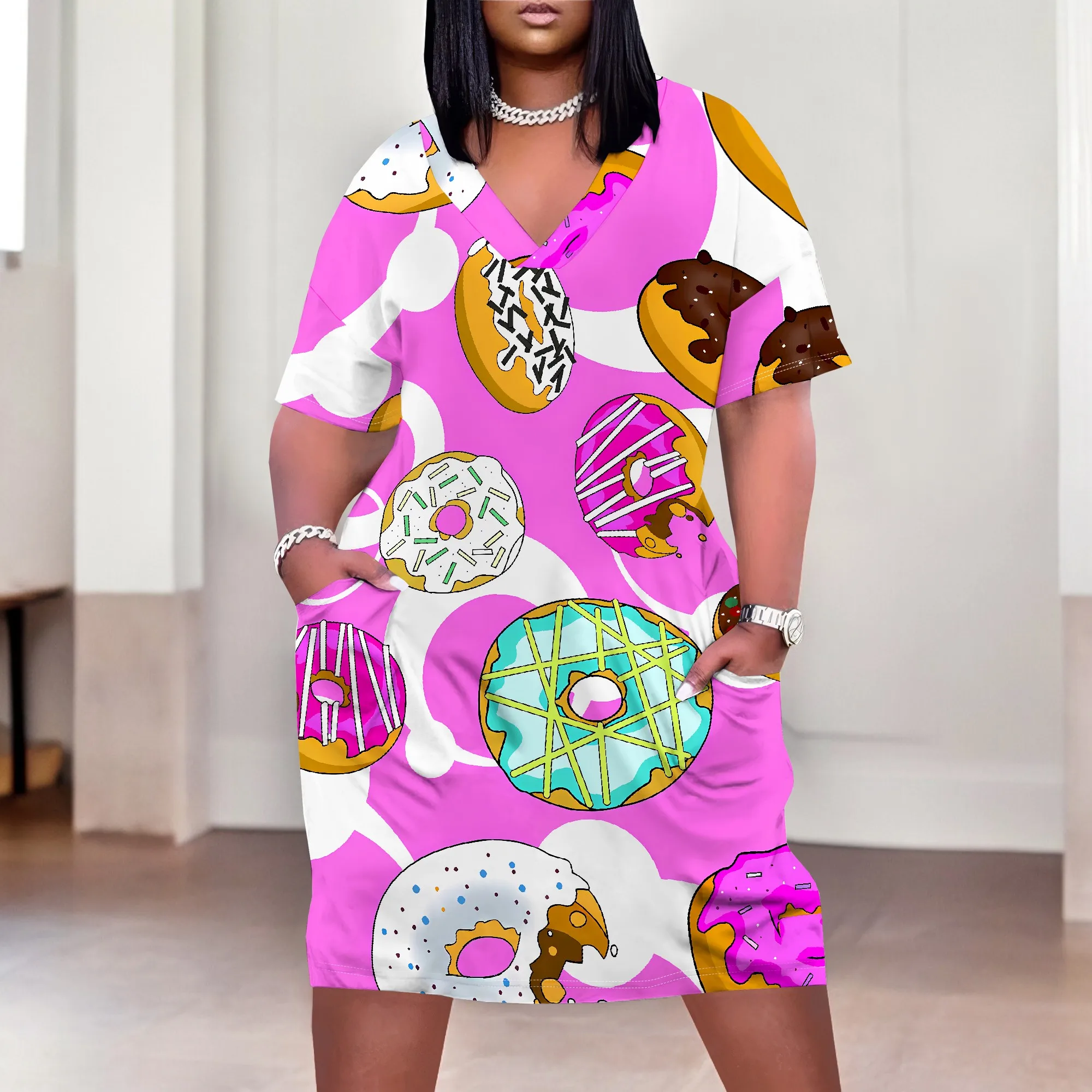 Plus Size Donut Print Dress for Women Summer V Neck Casual T Shirt Dress with Pockets
Plus Size Donut Print Dress for Women Summer V Neck Casual T Shirt Dress with Pockets
