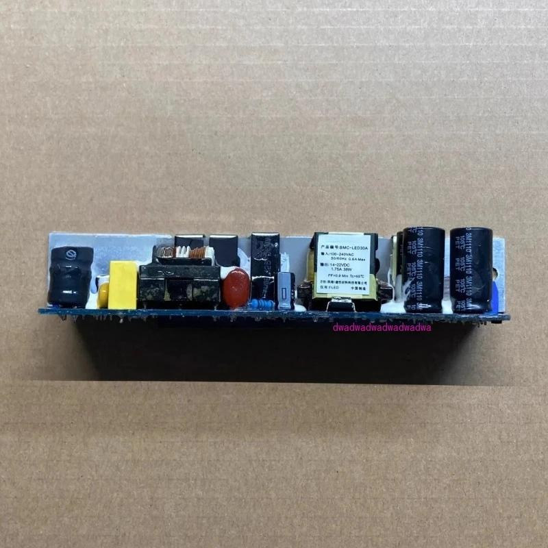 New original BMC-LED30A A000-8059 14-22V DC 1.75A 38W driver power supply
New original BMC-LED30A A000-8059 14-22V DC 1.75A 38W driver power supply