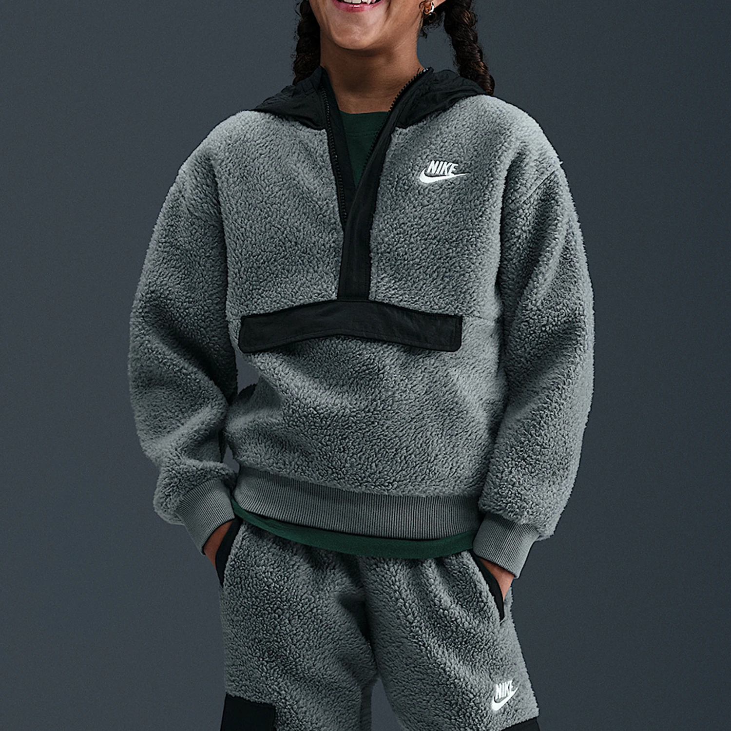 Nike Authentic Youth Half-Zip Fleece Warm Casual Hoodie HV0383-084
Nike Authentic Youth Half-Zip Fleece Warm Casual Hoodie HV0383-084