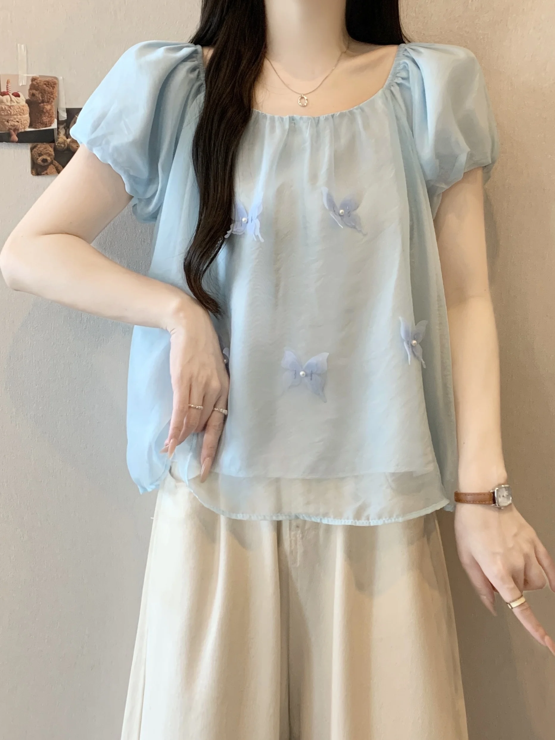 Summer 2026 plus Size Loose Fitting Print Square Neck Women's Top Fashionable Breathable Short Sleeve Lace Shirt
Summer 2026 plus Size Loose Fitting Print Square Neck Women's Top Fashionable Breathable Short Sleeve Lace Shirt