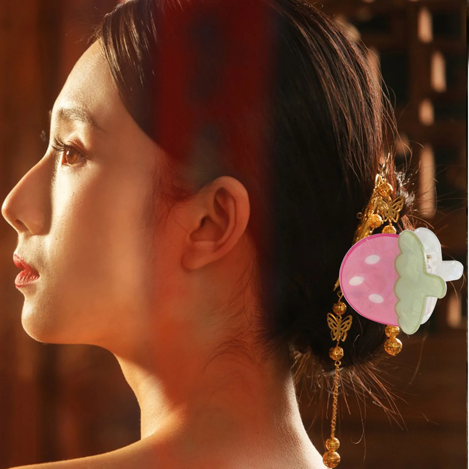 Small Acrylic Strawberry Hair Claw Clip Nonslip Jaw Clamp Fruit Hair Accessories for Women Little Girls Fruit Hairpin
Small Acrylic Strawberry Hair Claw Clip Nonslip Jaw Clamp Fruit Hair Accessories for Women Little Girls Fruit Hairpin