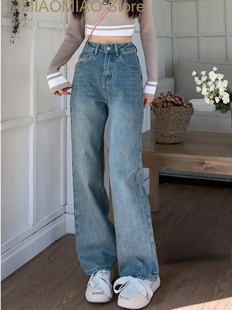 New Summer Blue Vintage Jeans Women High Waist Slim Casual Straight Jeans Female Button Retro Korean Fashion Wide Leg Trousers
New Summer Blue Vintage Jeans Women High Waist Slim Casual Straight Jeans Female Button Retro Korean Fashion Wide Leg Trousers