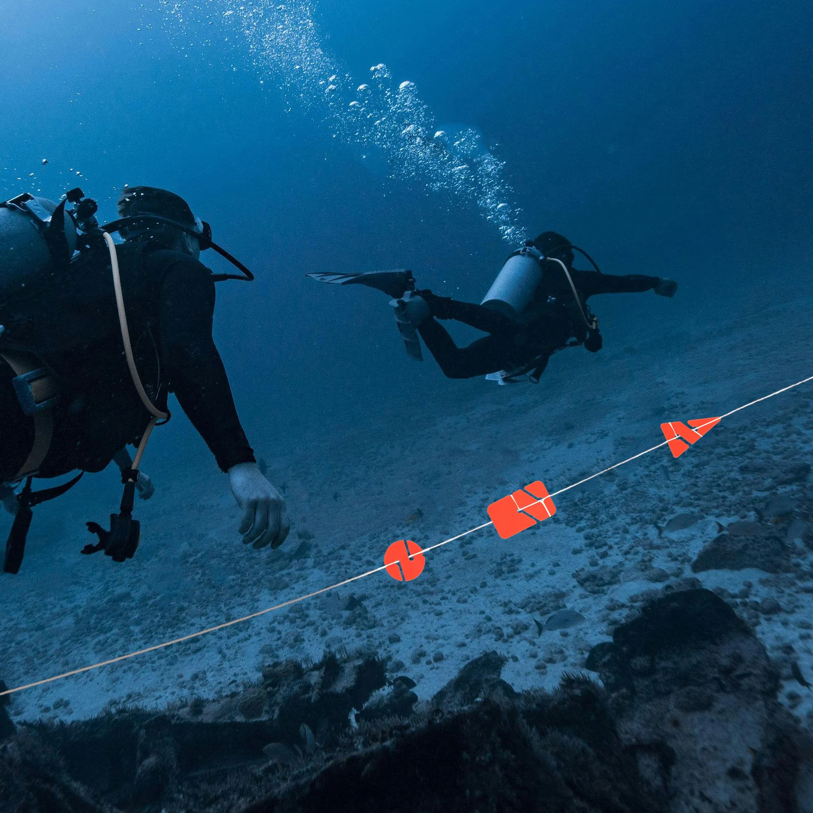 Diving Indicators Triangle Circle Square Markers Bright Orange Wear Resistant Lightweight Diving Line Rope Marker Navigation
Diving Indicators Triangle Circle Square Markers Bright Orange Wear Resistant Lightweight Diving Line Rope Marker Navigation