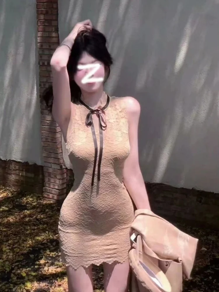 Sexy Lace Hollow out Sleeveless Boudoir Dress with Belt Tight Fit Skirt Summer Breathable Comfortable A-Line Skirt Dress
Sexy Lace Hollow out Sleeveless Boudoir Dress with Belt Tight Fit Skirt Summer Breathable Comfortable A-Line Skirt Dress