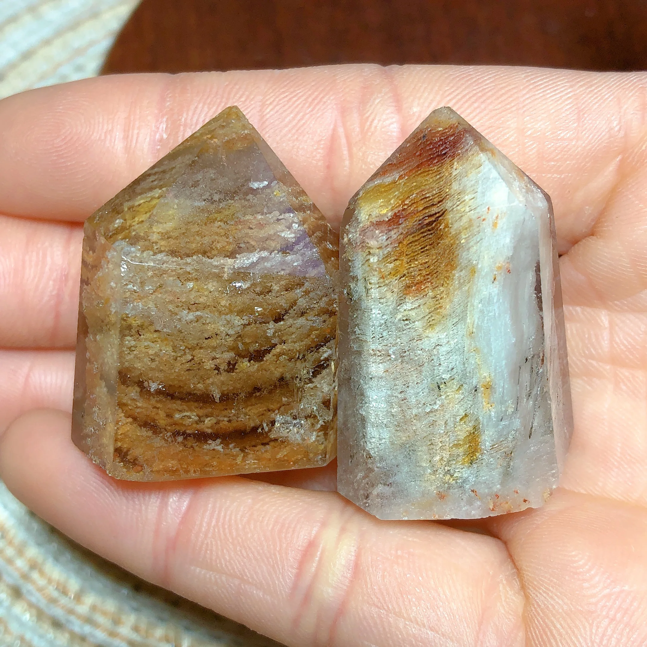 Natural Crystals Thousand Phantom Garden Quartz Point Tower Mediation Flashy Painting Room Decor Home Decorations Gift
Natural Crystals Thousand Phantom Garden Quartz Point Tower Mediation Flashy Painting Room Decor Home Decorations Gift