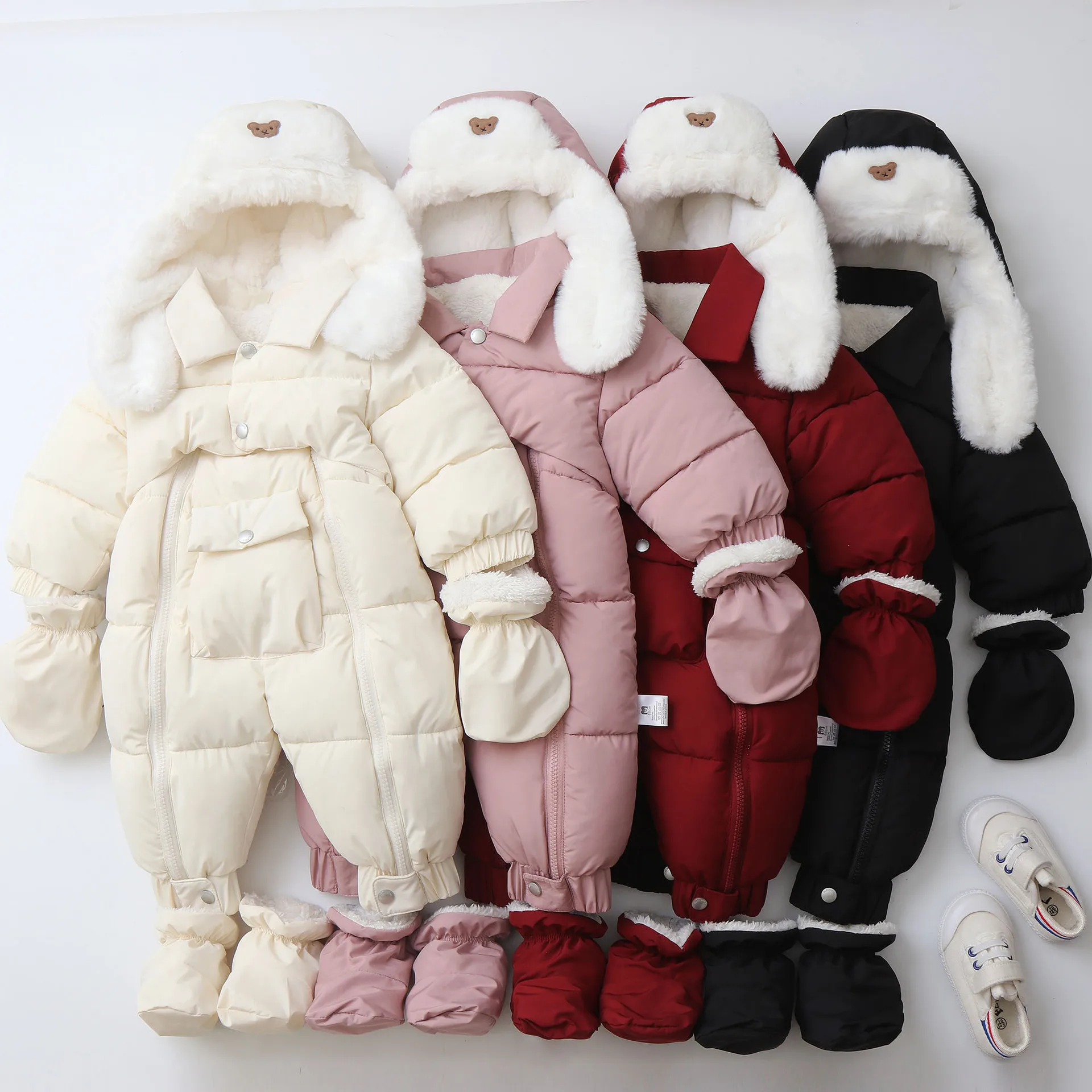 2025 New Winter Baby Rompers Thicken Fur Lining Girls Jumpsuits Warm Fleece Lining Boys Snowsuit Baby Outerwear
2025 New Winter Baby Rompers Thicken Fur Lining Girls Jumpsuits Warm Fleece Lining Boys Snowsuit Baby Outerwear