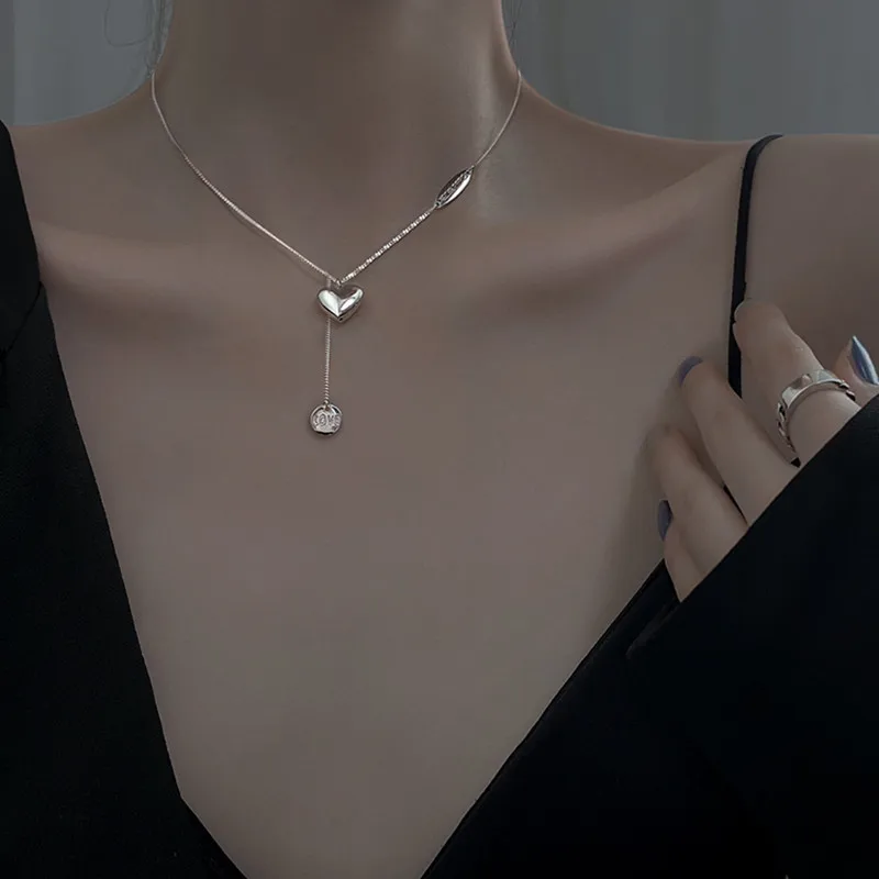 925 Sterling Silver Letters Heart Chain Choker Necklace for Women Ladies Trendy Fine Jewelry Wedding Party Birthday Accessories
925 Sterling Silver Letters Heart Chain Choker Necklace for Women Ladies Trendy Fine Jewelry Wedding Party Birthday Accessories