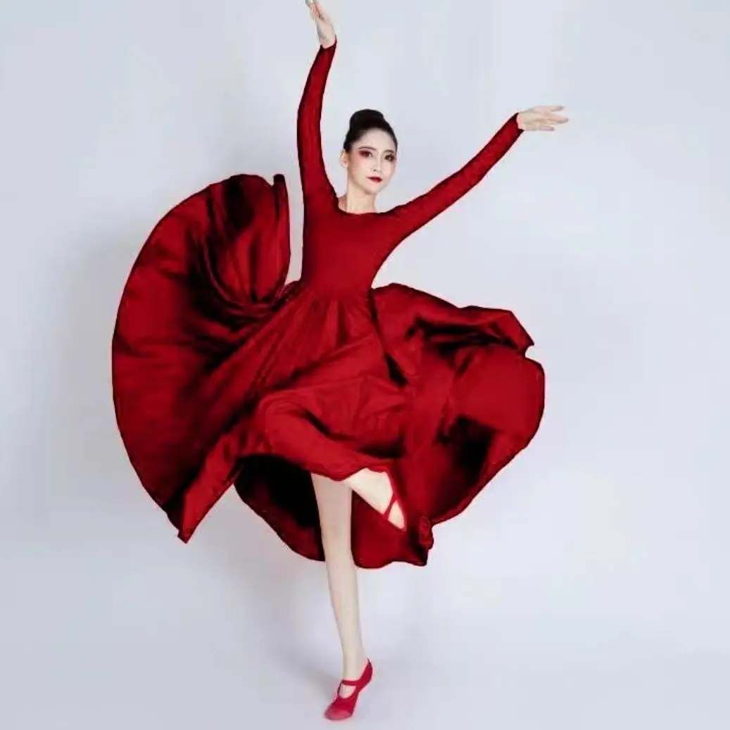 Wan Jiang Modern Dance Costume Long Sleeve Round Neck Maxi Dress One Piece Large Swing Choral Performance Stage Wear
Wan Jiang Modern Dance Costume Long Sleeve Round Neck Maxi Dress One Piece Large Swing Choral Performance Stage Wear
