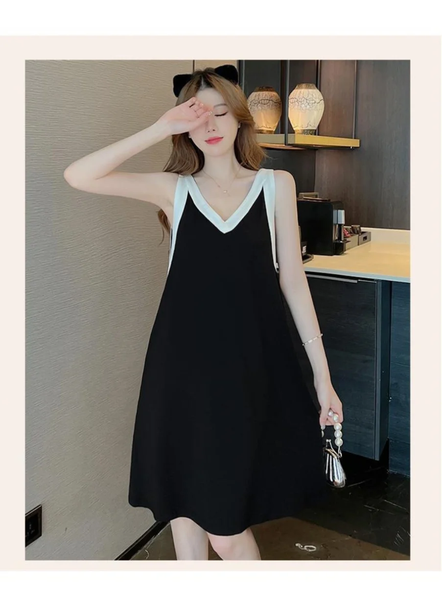 Large Size Summer Outdoor Wearable Strap V-Neck Sleep Dress Women Casual Sleeveless Home Dress Mid-Length Gown Youth
Large Size Summer Outdoor Wearable Strap V-Neck Sleep Dress Women Casual Sleeveless Home Dress Mid-Length Gown Youth