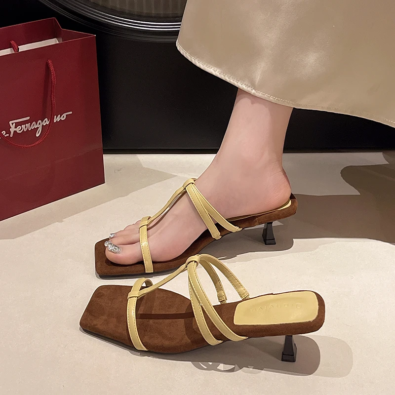 Women's Slippers Square Toe Thin Heels Narrow Band Anti-Slip Shoes Women Dress Flannel Summer Korean Style Zapatillas De Mujer
Women's Slippers Square Toe Thin Heels Narrow Band Anti-Slip Shoes Women Dress Flannel Summer Korean Style Zapatillas De Mujer