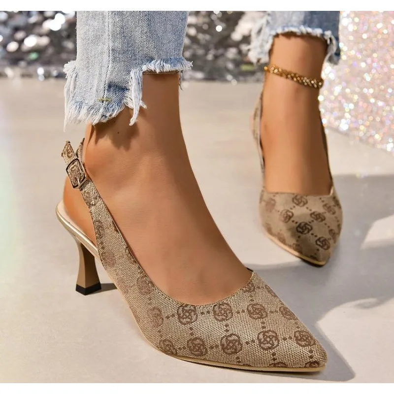 Brand Designer High Heels Sandals Women 2026 Summer Pointed Toe Ankle Straps Pumps Woman Plus Size 42 Thin Heeled Party Shoes
Brand Designer High Heels Sandals Women 2026 Summer Pointed Toe Ankle Straps Pumps Woman Plus Size 42 Thin Heeled Party Shoes