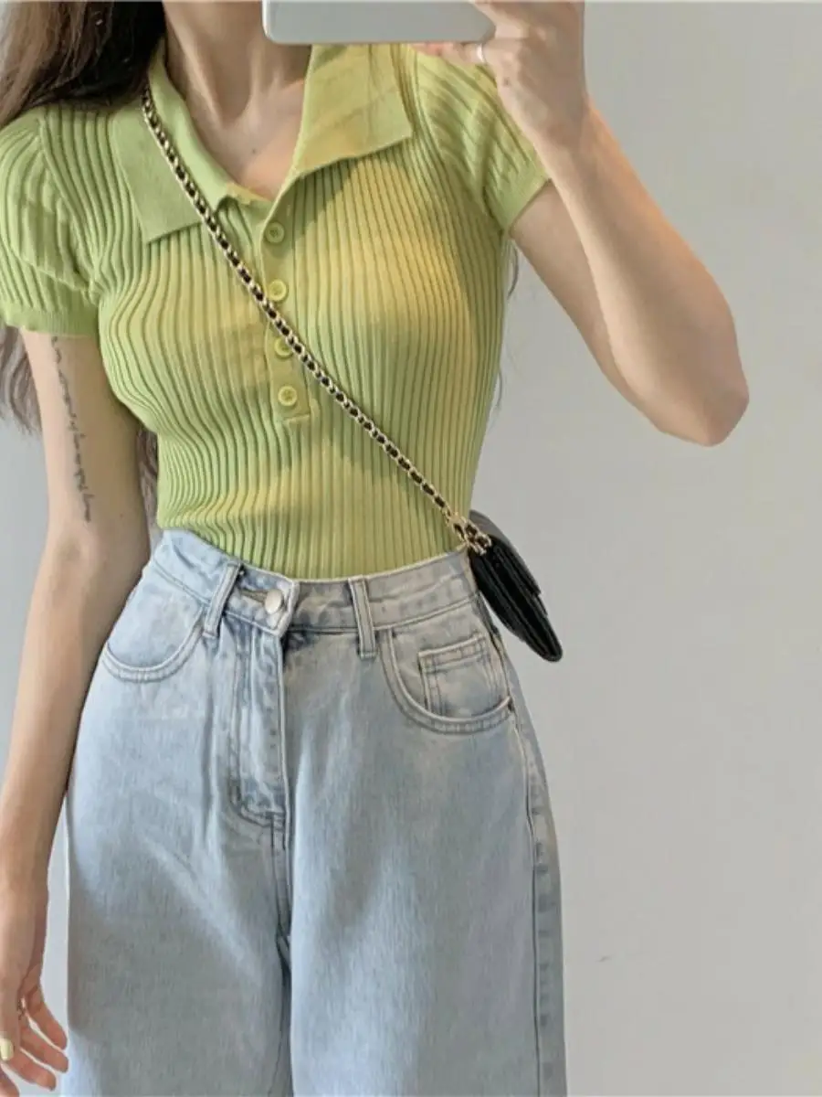 Elegant White Short Sleeve Knitted Top Women's Summer Fashionable Design Short Tight Fit Shirt Commute Style Color
Elegant White Short Sleeve Knitted Top Women's Summer Fashionable Design Short Tight Fit Shirt Commute Style Color