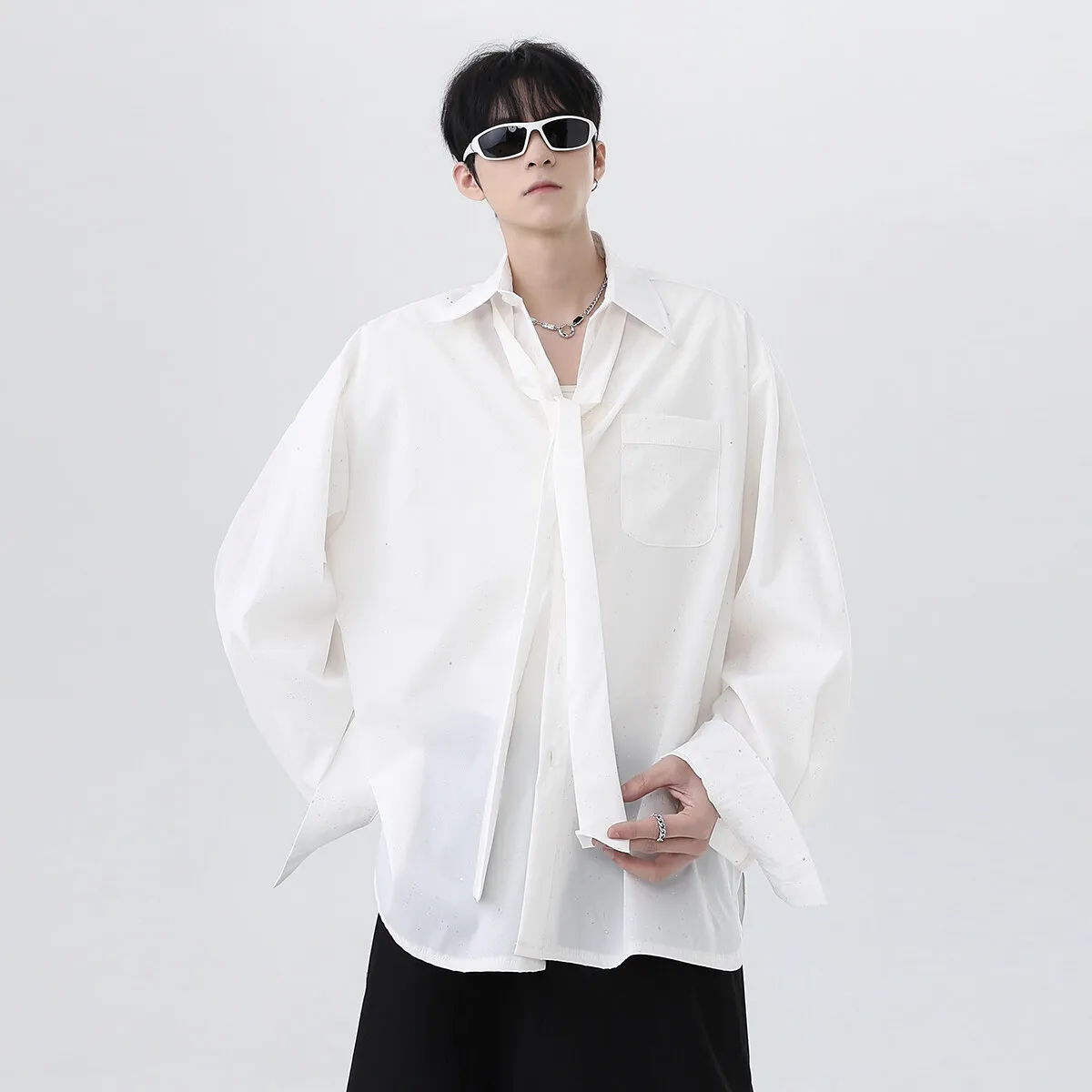 GIOIO men's shirt, solid color long-sleeved lapel ribbon long-sleeved shirt, spring and autumn base shirt (can be worn outside)
GIOIO men's shirt, solid color long-sleeved lapel ribbon long-sleeved shirt, spring and autumn base shirt (can be worn outside)