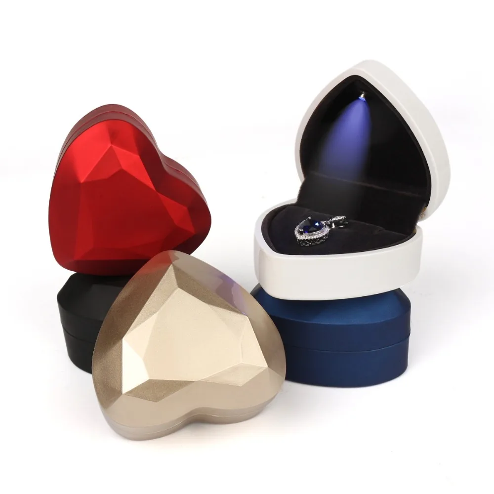 Luxury Jewelry Couple Ring Box LED Light Jewelry Organizer Jewelry Storage Cases Gift Packaging Ring Display Gift Boxes
Luxury Jewelry Couple Ring Box LED Light Jewelry Organizer Jewelry Storage Cases Gift Packaging Ring Display Gift Boxes