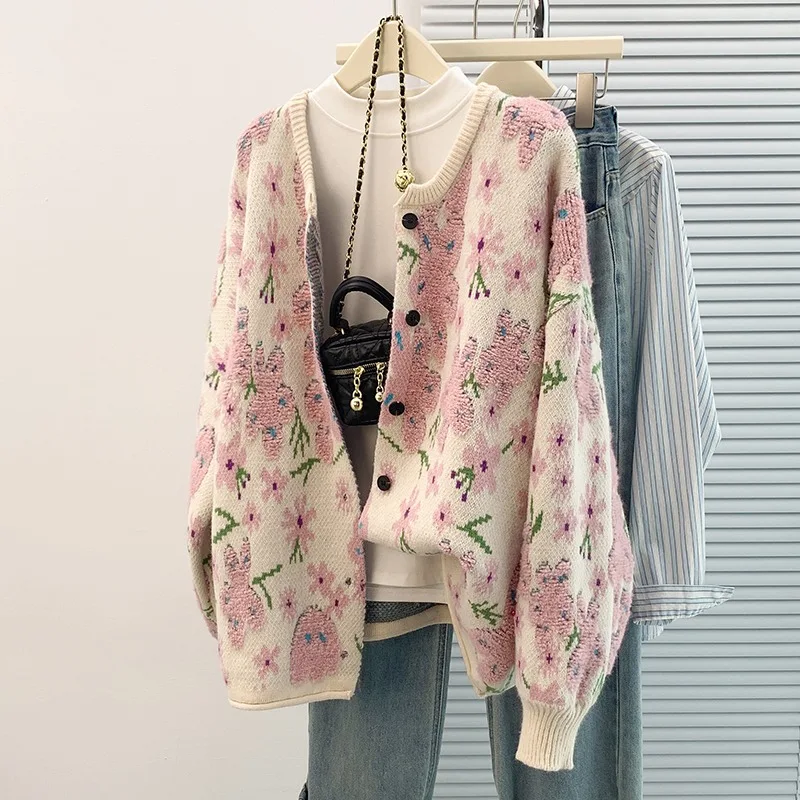Sweet Autumn Winter Knitted Sweater Large Size Women's Fashionable round Neck Button Casual Open Cardigan Trendy Outerwear
Sweet Autumn Winter Knitted Sweater Large Size Women's Fashionable round Neck Button Casual Open Cardigan Trendy Outerwear
