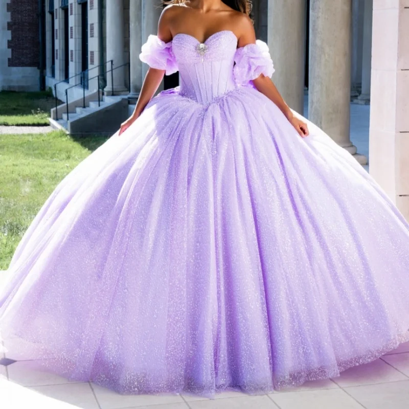 Lilac Shiny Princess Quinceanera Dresses Applique Beads Bow Tull Corset Sweet 16 Dress Sweetheart Ball Gown Vestidos 15 De Anos
Lilac Shiny Princess Quinceanera Dresses Applique Beads Bow Tull Corset Sweet 16 Dress Sweetheart Ball Gown Vestidos 15 De Anos