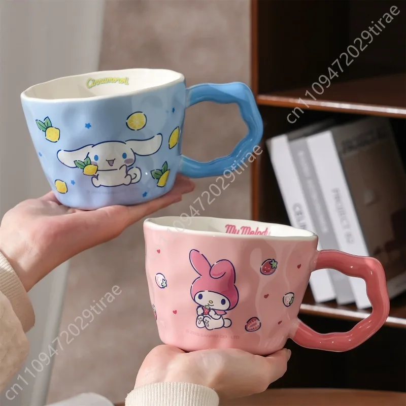Sanrio Hello Kitty Friends HelloKitty Ceramic Mug Water Cup Gift Cosplay Props
Sanrio Hello Kitty Friends HelloKitty Ceramic Mug Water Cup Gift Cosplay Props