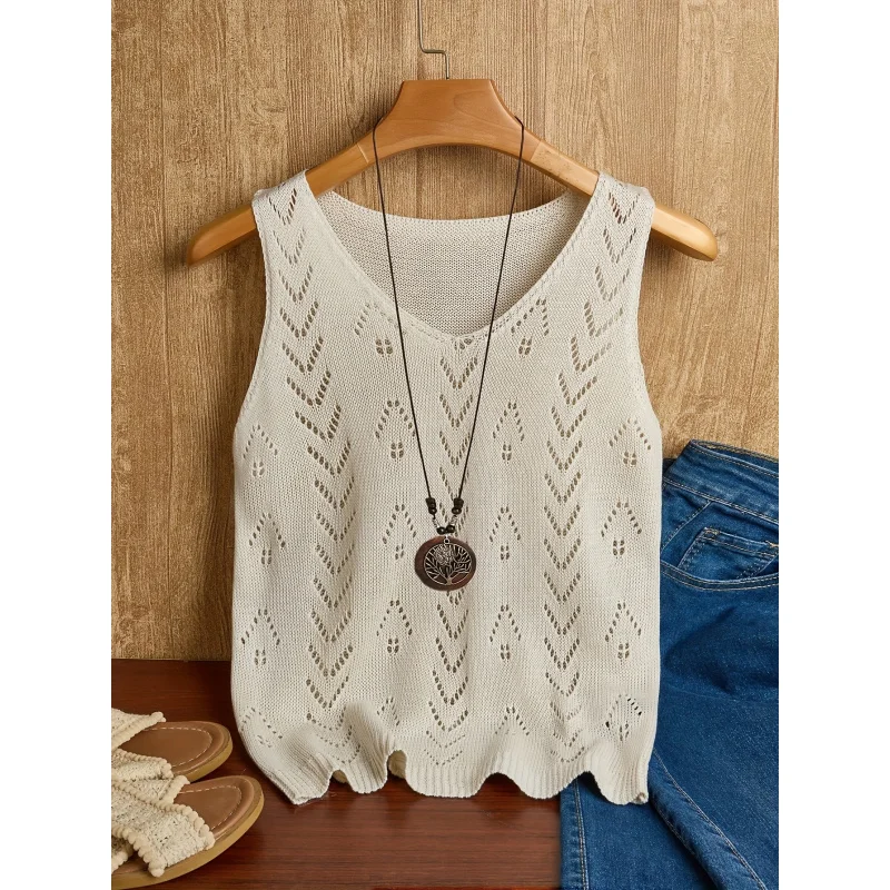 Early Autumn Solid Color Hollow Sleeveless Shirt - Women's Vacation Beach Essential Top - Lightweight Breathable
Early Autumn Solid Color Hollow Sleeveless Shirt - Women's Vacation Beach Essential Top - Lightweight Breathable