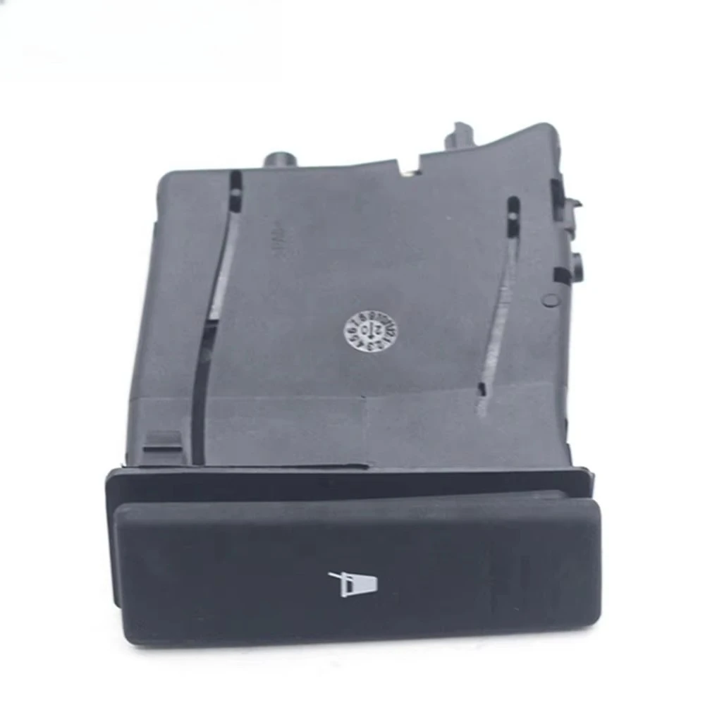 Loongtsiauto High Quality Center Armrest Cup Holder for VW POLO 6Q0858602E 6Q0858602G
Loongtsiauto High Quality Center Armrest Cup Holder for VW POLO 6Q0858602E 6Q0858602G