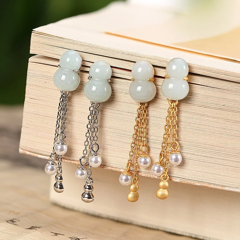 S925 Sterling Natural Jade Gourd Fortune Tassel Women'S Long Earrings Silver Jewelry
S925 Sterling Natural Jade Gourd Fortune Tassel Women'S Long Earrings Silver Jewelry