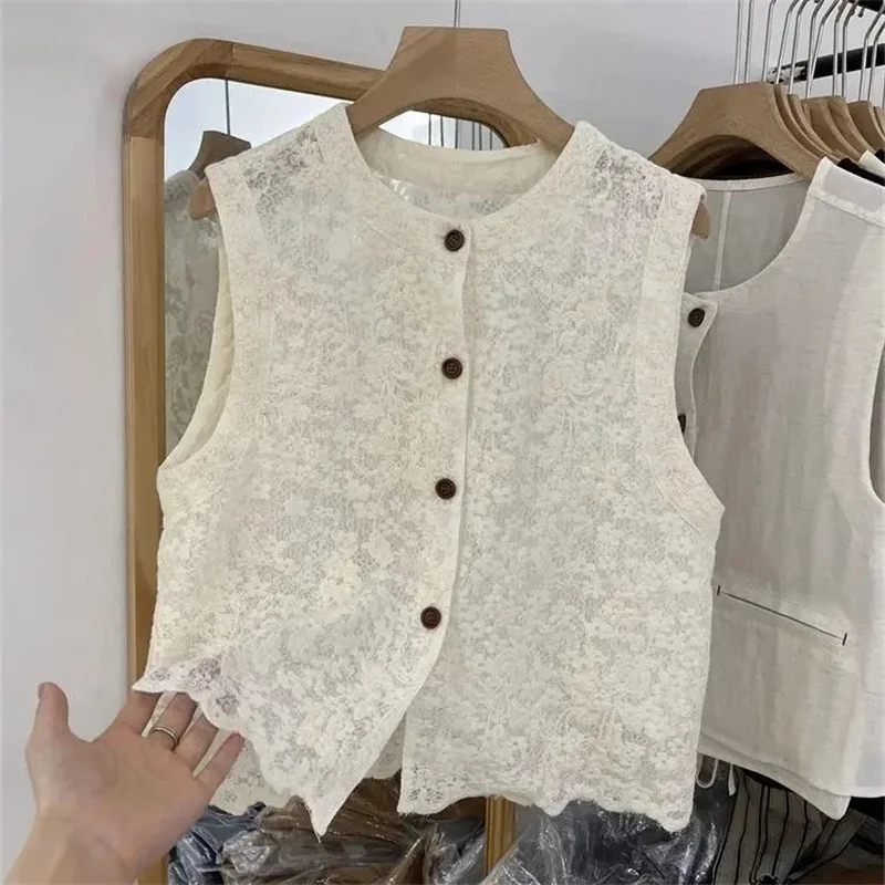 Women's Jackets Women's Vest Sweet Lace Openwork Sleeveless Vest Female Summer Single-breasted Loose Temperament Tank top Coat
Women's Jackets Women's Vest Sweet Lace Openwork Sleeveless Vest Female Summer Single-breasted Loose Temperament Tank top Coat