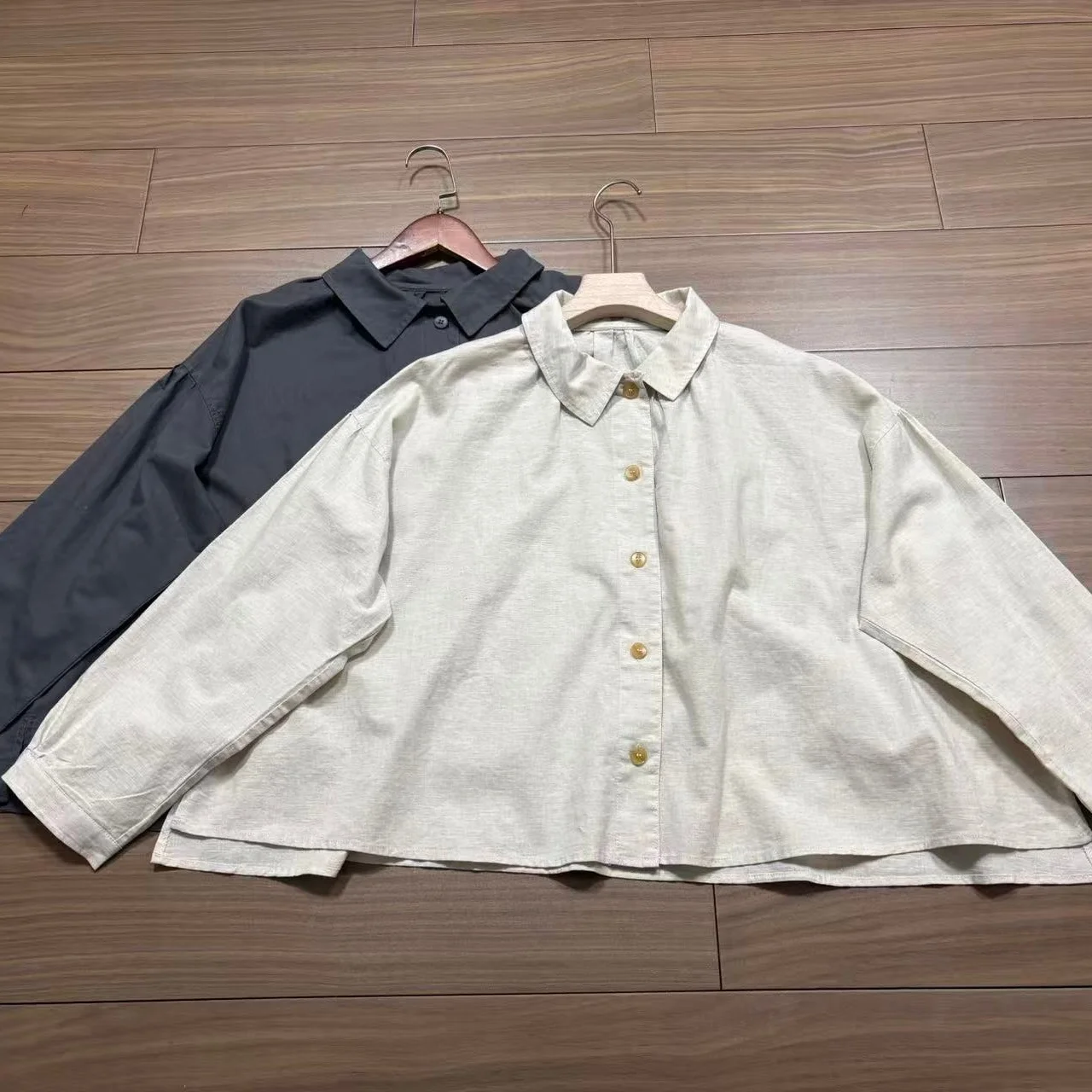 Pure Linen Long Sleeve Neck Shirt Women's Loose Fit Spring 2026 New Style Sweet Style High Waist Button Detail Gauze Hem
Pure Linen Long Sleeve Neck Shirt Women's Loose Fit Spring 2026 New Style Sweet Style High Waist Button Detail Gauze Hem
