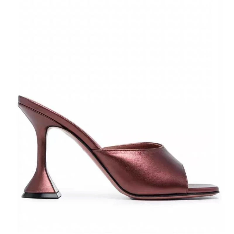 Claret Square Toe Shaped Heel High Heel Slippers Woman Summer 2026 Champagne Open Toe Slip-On Wine Glass Heel Mules Shoes
Claret Square Toe Shaped Heel High Heel Slippers Woman Summer 2026 Champagne Open Toe Slip-On Wine Glass Heel Mules Shoes