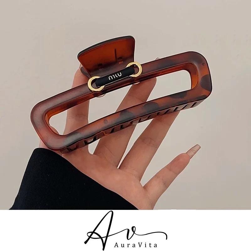 2024 New Trend Alloy Resin Geometric Big Hollow Out Claw Clip Casual Party Minimalist Hair Clip Women's Elegant Hair Accessories
2024 New Trend Alloy Resin Geometric Big Hollow Out Claw Clip Casual Party Minimalist Hair Clip Women's Elegant Hair Accessories