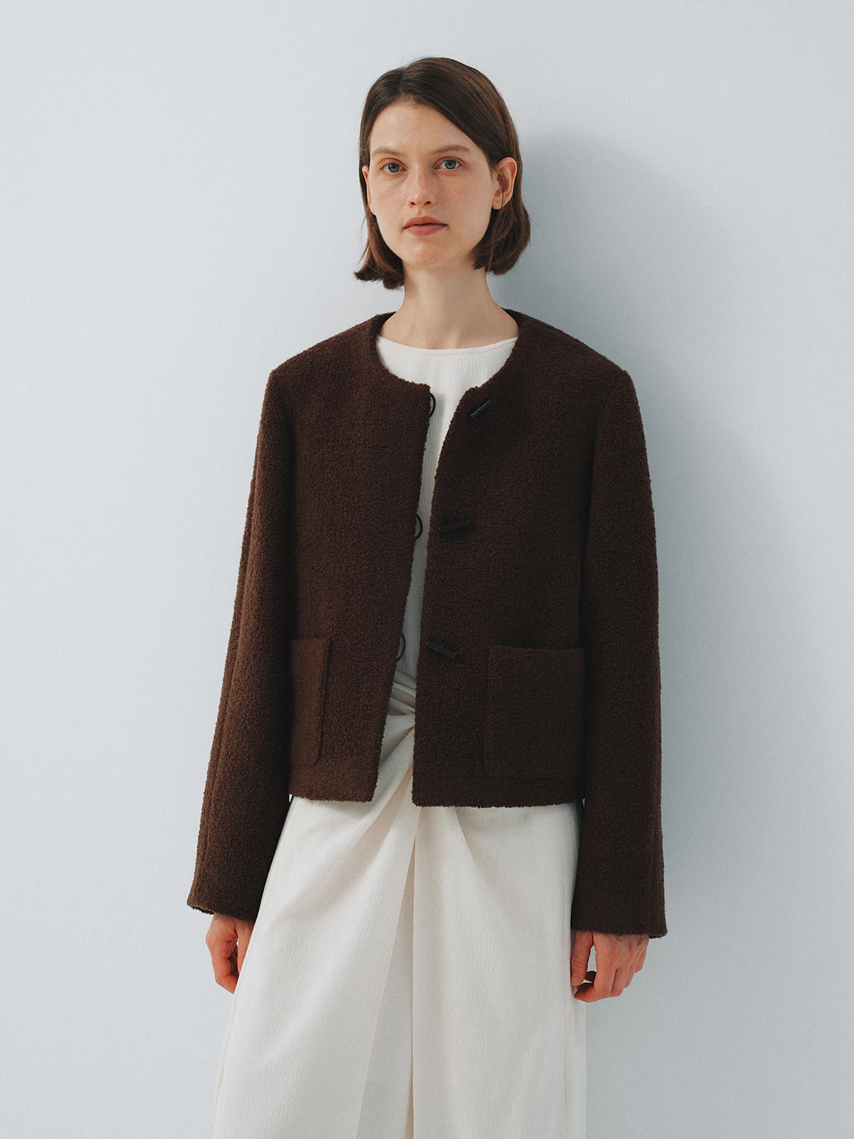 Ele ort Wool Nylon Blend Coat Retro round Ne Button up Women's Faion Versatile Straight Cut Winter Outerwear
Ele ort Wool Nylon Blend Coat Retro round Ne Button up Women's Faion Versatile Straight Cut Winter Outerwear