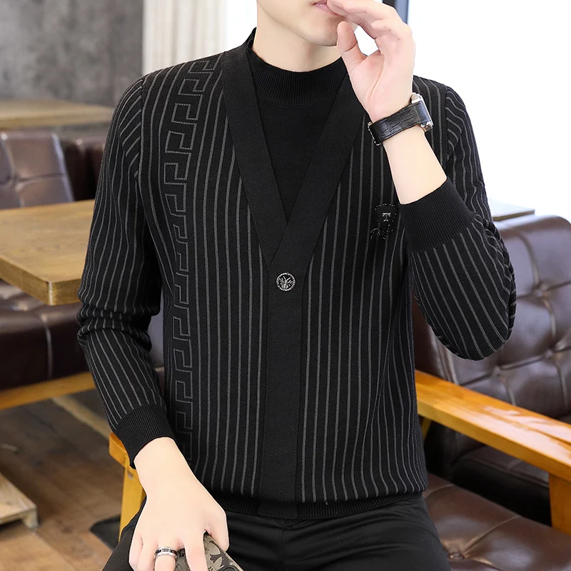 Men's Slim Fit Knitted Sweater V-Ne Stripe Pattern Inner Wear Fake Two-Piece High Quali Autumn Winter Polyester Fiber
Men's Slim Fit Knitted Sweater V-Ne Stripe Pattern Inner Wear Fake Two-Piece High Quali Autumn Winter Polyester Fiber
