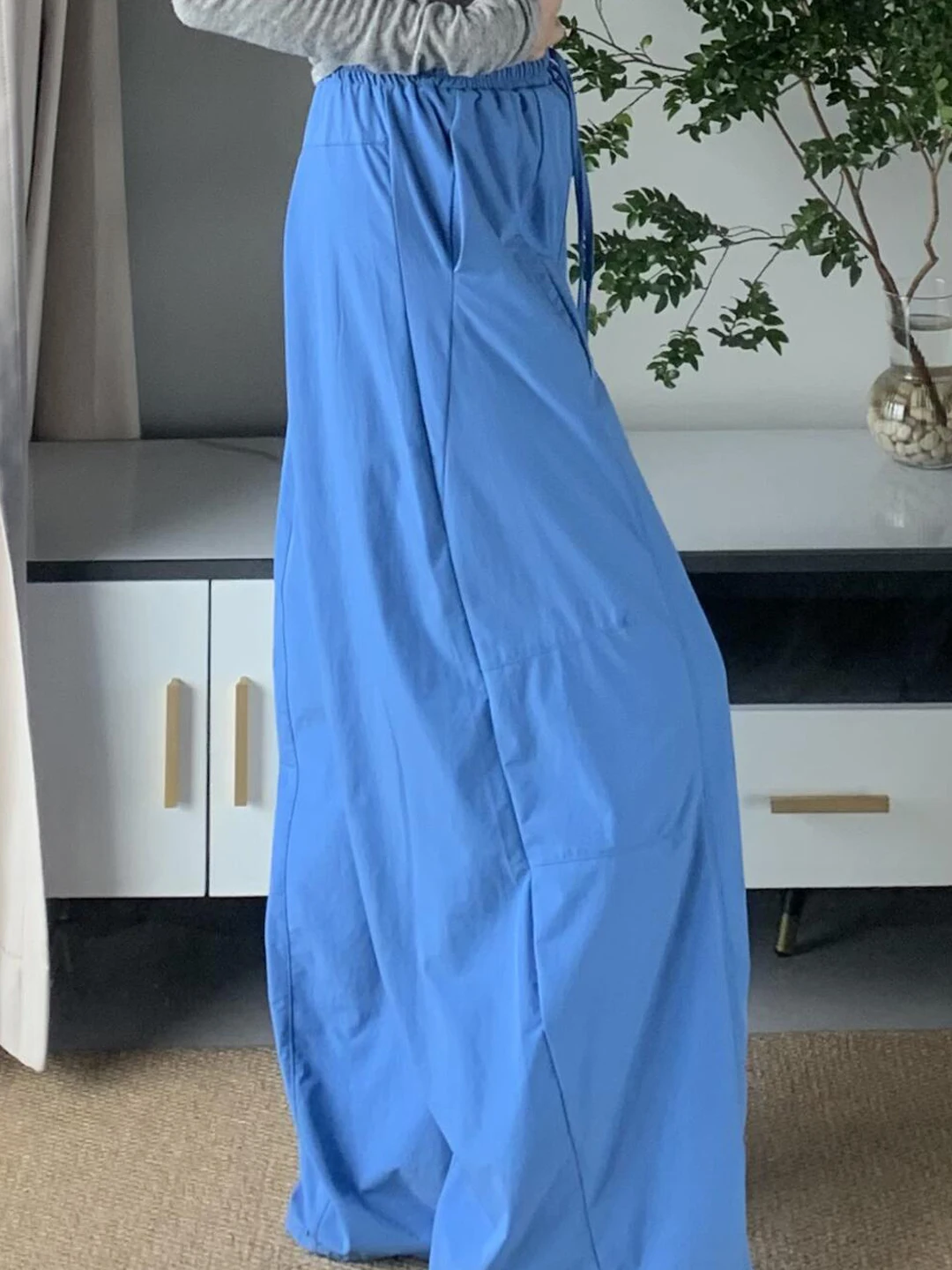 Summer High Waist Drawstring Wide Leg Casual Pants Women's Loose Slimming Floor-Length Sports Trousers Blue Casual Trousers
Summer High Waist Drawstring Wide Leg Casual Pants Women's Loose Slimming Floor-Length Sports Trousers Blue Casual Trousers
