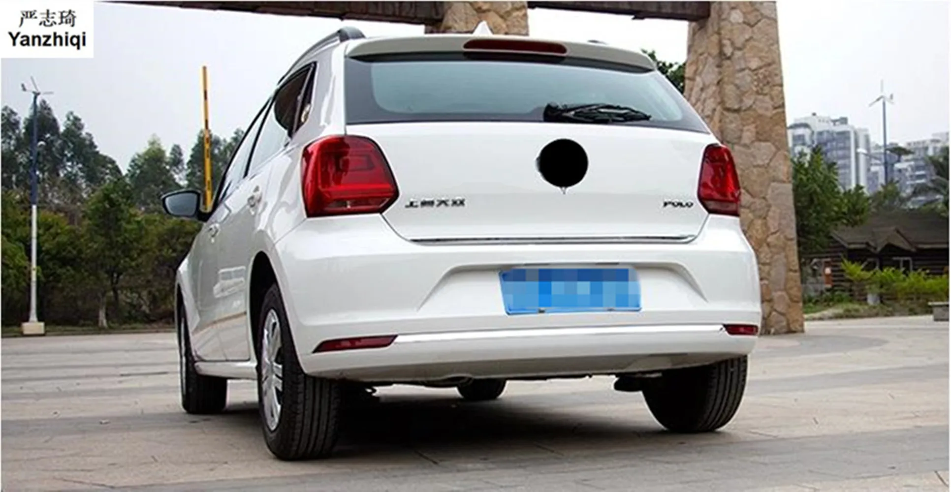 Free shipping Stainless steel rear box cover shiny suitcase cover car stickers styling for 2011-2017 Volkswagen VW POLO
Free shipping Stainless steel rear box cover shiny suitcase cover car stickers styling for 2011-2017 Volkswagen VW POLO