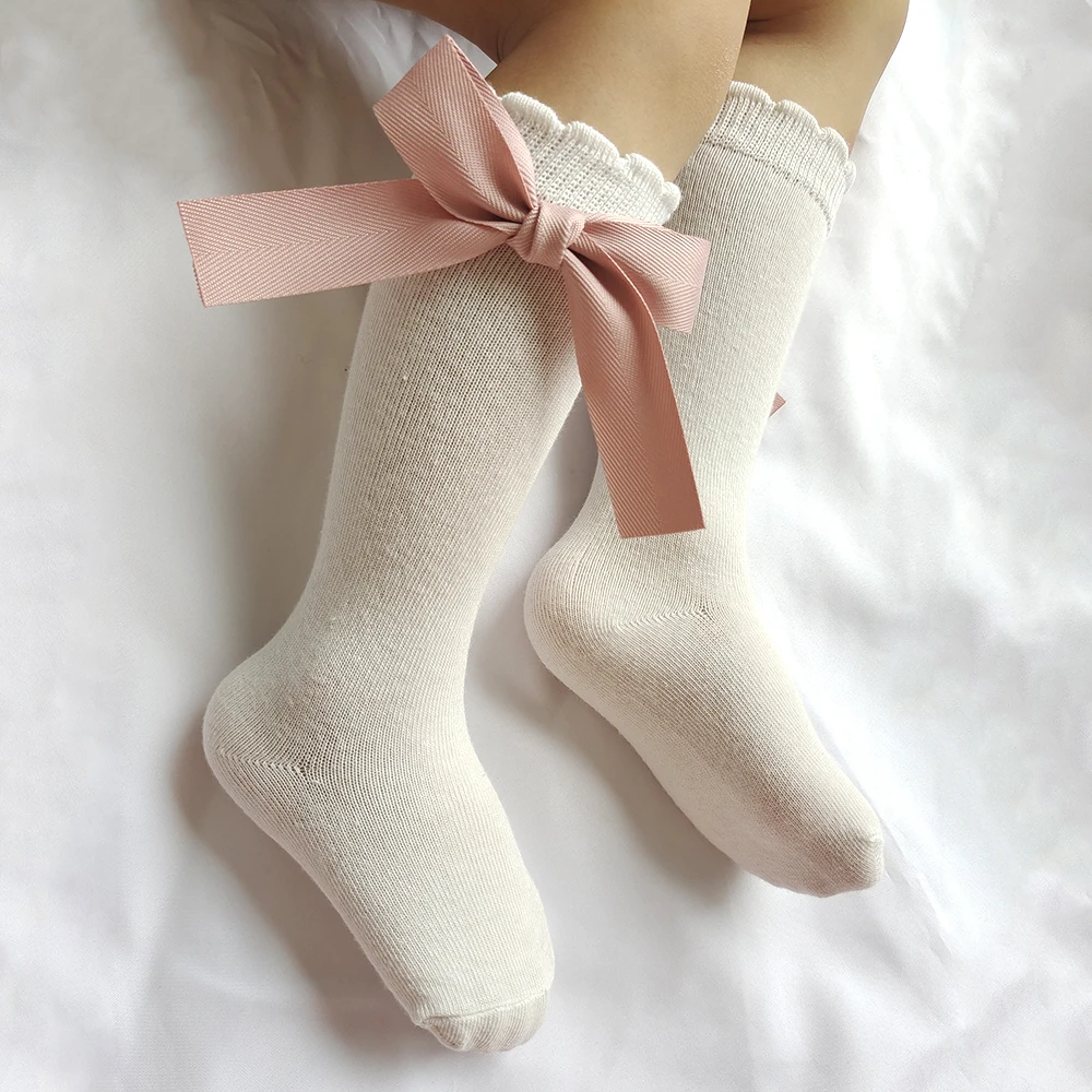 New Baby Cotton Socks Big Bow Girls Princess Socks Kids Toddlers Stockings Infant Accessories Children Long Tube Socken 
New Baby Cotton Socks Big Bow Girls Princess Socks Kids Toddlers Stockings Infant Accessories Children Long Tube Socken