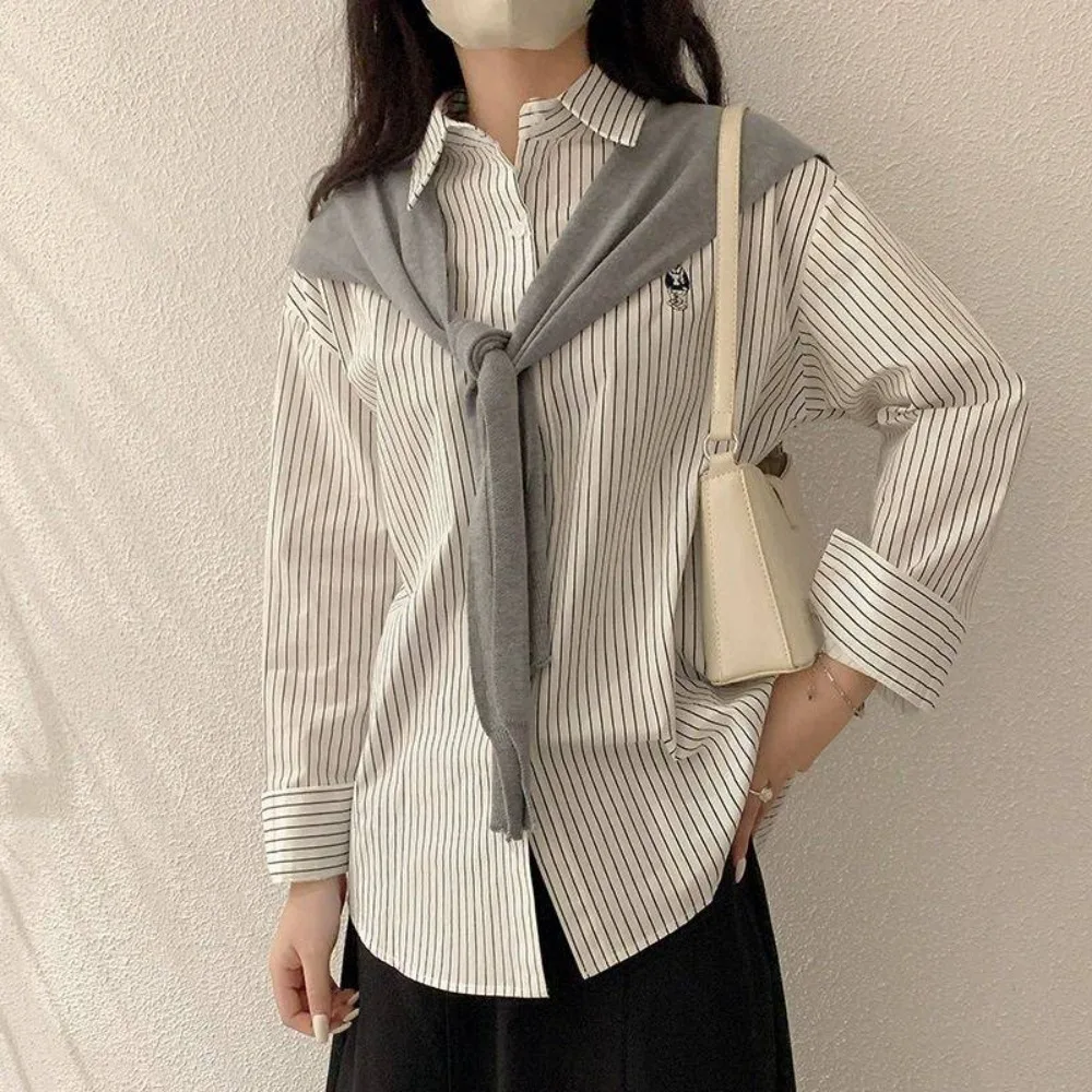 Y2K Striped Shirts Women Embroidery Bear Button Up Two Pieces Shirts Set Preppy Style Loose Knitted Shawl Shirts Spring Autumn
Y2K Striped Shirts Women Embroidery Bear Button Up Two Pieces Shirts Set Preppy Style Loose Knitted Shawl Shirts Spring Autumn