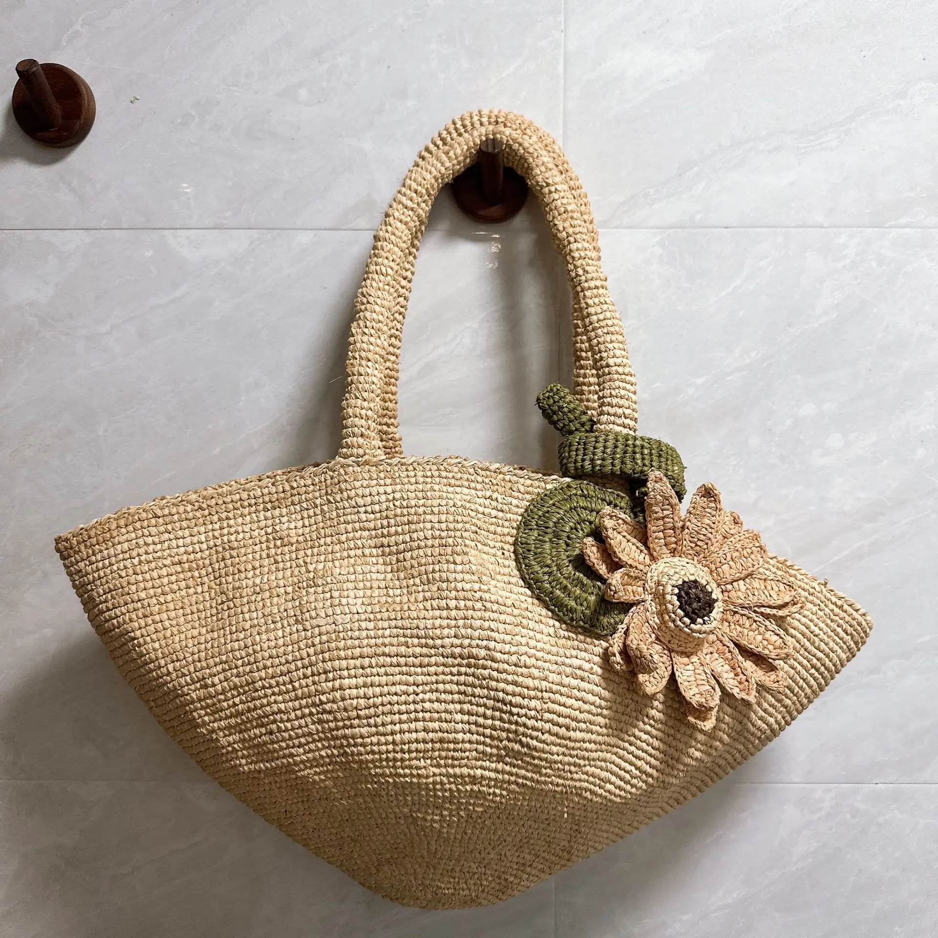 2026 Large Handwoven Rattan Tote Bag for Women Natural Straw Beach Bag Purse Luxury Shoulder Bags Handbag Summer
2026 Large Handwoven Rattan Tote Bag for Women Natural Straw Beach Bag Purse Luxury Shoulder Bags Handbag Summer