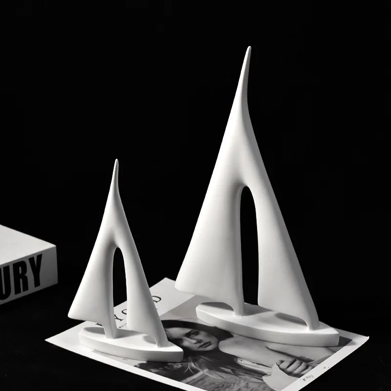 Nordic Modern Minimalist Sailboat Small Ornament Resin Craft Creative Living Room Office Desktop Home Decoration
Nordic Modern Minimalist Sailboat Small Ornament Resin Craft Creative Living Room Office Desktop Home Decoration
