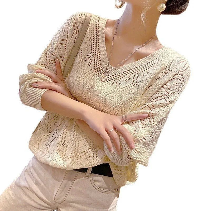Knitwear Pullovers Women V-neck Hollow Out Sweater Lightweight Spring Fall Loose Cropped Tops Elegant All-match Ladies Retro Q07
Knitwear Pullovers Women V-neck Hollow Out Sweater Lightweight Spring Fall Loose Cropped Tops Elegant All-match Ladies Retro Q07