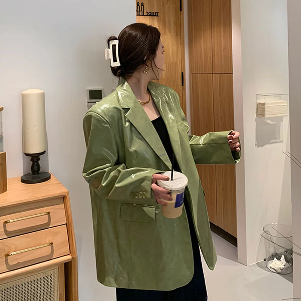 Spring Autumn 2022 Women Green Pu Leather Jacket Big Size Blazer New Lapel Long Sleeve Loose Fit Jacket Fashion Tide Coat
Spring Autumn 2022 Women Green Pu Leather Jacket Big Size Blazer New Lapel Long Sleeve Loose Fit Jacket Fashion Tide Coat